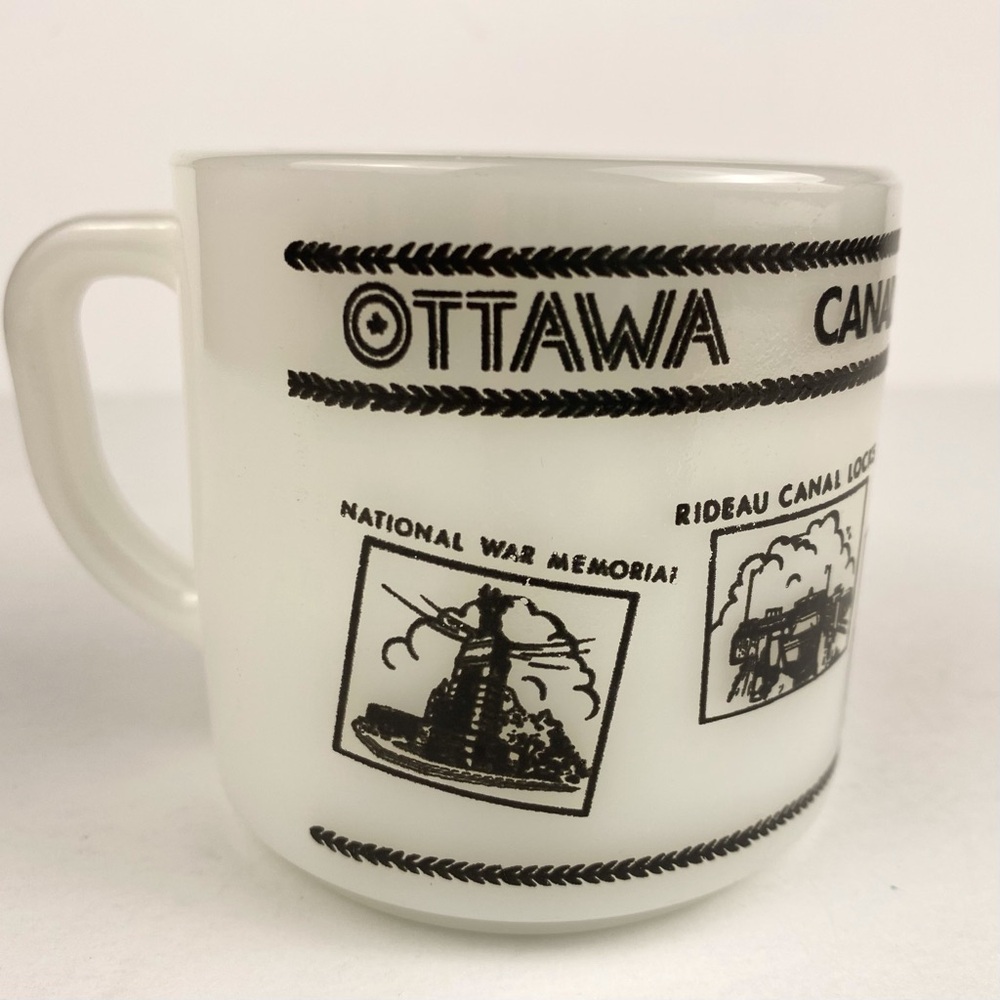 Federal Glass Ottawa Vintage Coffee Mug, Milk Glass Tourist Canada Collectible
